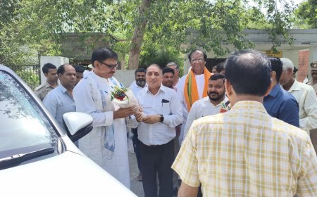 खेत बचाओ अभियान के तहत जेवर में प्राकृतिक खेती कार्यशाला आयोजित, किसानों को टिकाऊ कृषि अपनाने के लिए किया गया प्रेरित