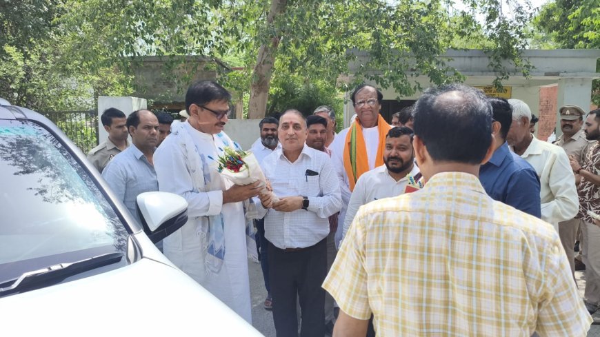 खेत बचाओ अभियान के तहत जेवर में प्राकृतिक खेती कार्यशाला आयोजित, किसानों को टिकाऊ कृषि अपनाने के लिए किया गया प्रेरित