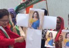 महिला कांग्रेस ने अभिनेत्री एवं सांसद कंगना रनोट के खिलाफ जोरदार विरोध प्रदर्शन