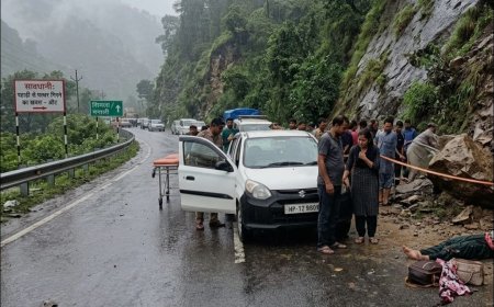 हिमाचल में भारी बारिश: औट के पास चट्टान गिरने से महिला की मौत, कई मार्ग बंद