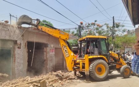 सुप्रीम कोर्ट की राज्यों को नसीहत बुलडोजर कार्रवाई कानून के दायरे में हो, भेदभाव नहीं
