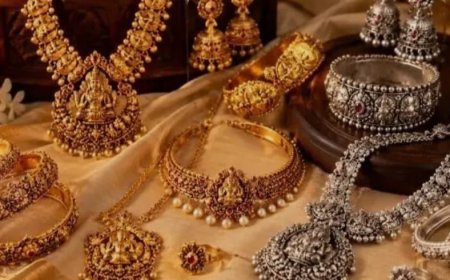 सर्राफा बाजार में हाहाकार: सोने की कीमत में 3497 रुपये और चांदी में 8641 रुपये की भारी गिरावट