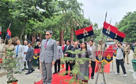 प्रशासनिक न्यायाधीश अजय भनोट ने किया गौतमबुद्धनगर जिला न्यायालय का निरीक्षण, न्यायिक कार्यप्रणाली की समीक्षा