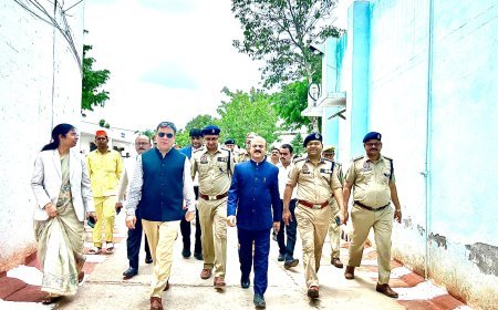 माननीय न्यायमूर्ति/प्रशासनिक न्यायाधीश गौतमबुद्धनगर अजय भनोट ने जिला कारागार का किया निरीक्षण