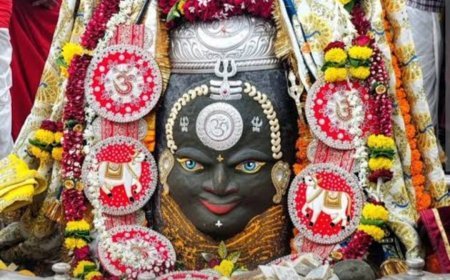 सावन के पहले दिन शिवालयों में उमड़ा आस्था का सैलाब, सुबह से गूंज रहे हर-हर महादेव के जयकारे