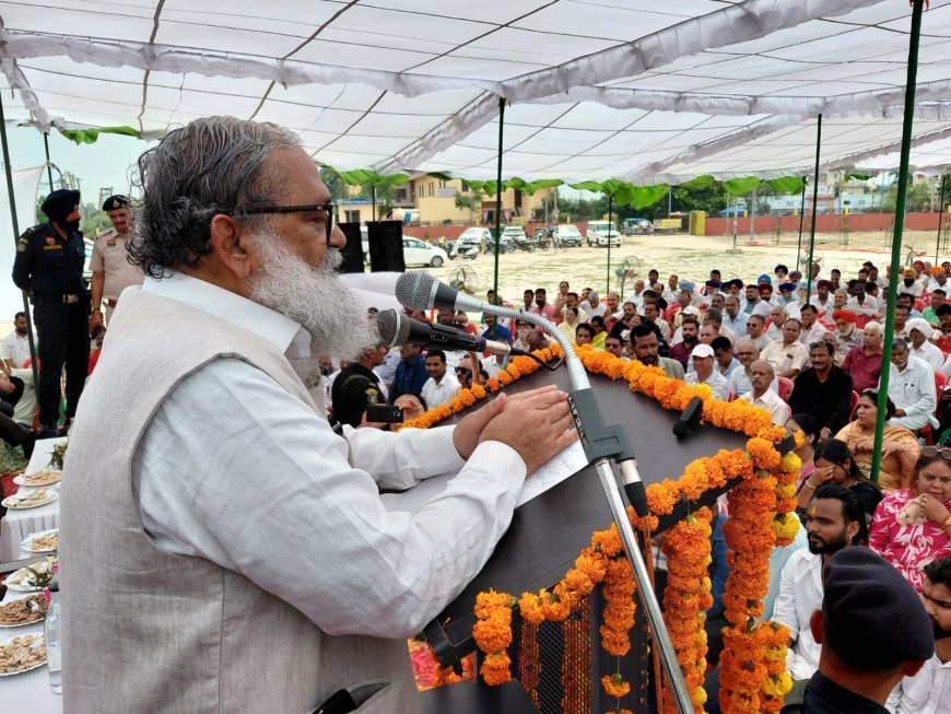 पेड़ लगाना ही नहीं, उन्हें बचाना भी हमारा कर्तव्य, पेड़ लगाकर हमें धरती को हरा-भरा बनाना है : ऊर्जा मंत्री अनिल विज