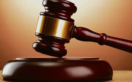 -कुशीनगर में पत्नी और तीन बेटों की हत्या करने वाले आरोपी को कोर्ट ने सुनाई फांसी की सजा