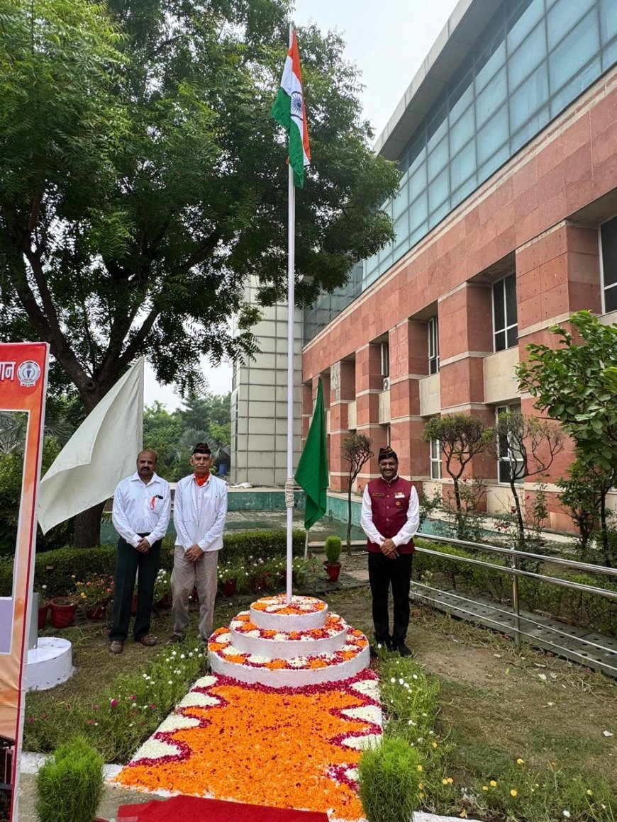 GIMS ग्रेटर नोएडा में मनाया गया 80वां स्वतंत्रता दिवस, चिकित्सा और सेवा के क्षेत्र में योगदान का संकल्प