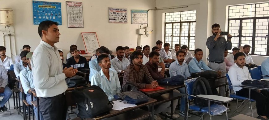 राजकीय औद्योगिक प्रशिक्षण संस्थान दादरी में रोजगार मेले का हुआ आयोजन