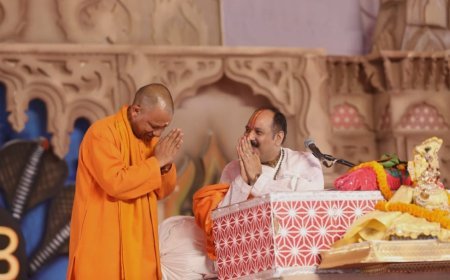 महाशिवपुराण कथा में पहुंचे मुख्यमंत्री योगी, कहा— जिसे ईश्वर की भक्ति मिली, उसे मुंह मांगी मुराद मिल गई