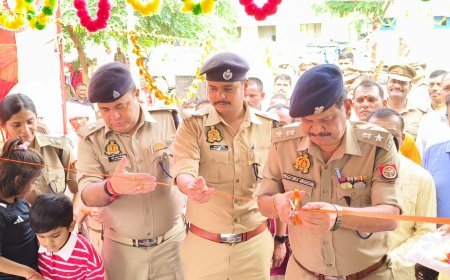 रिसिया थाना परिसर में नवनिर्मित शिव मंदिर का एसपी ने किया उद्घाटन