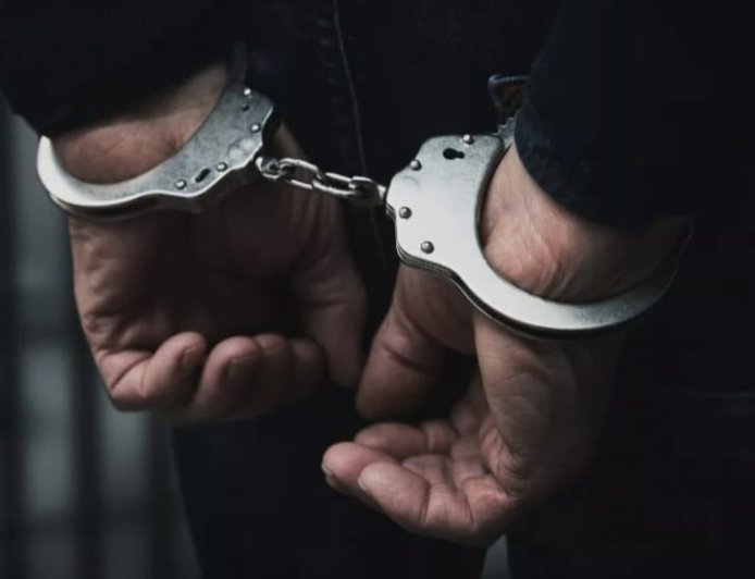 इंस्टाग्राम पर सरकारी दस्तावेज बनवाने वाला युवक गिरफ्तार