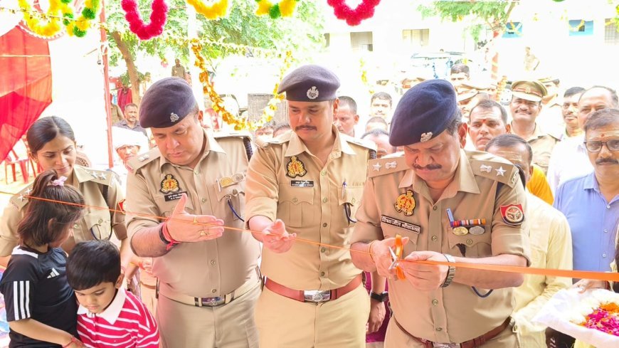 रिसिया थाना परिसर में नवनिर्मित शिव मंदिर का एसपी ने किया उद्घाटन